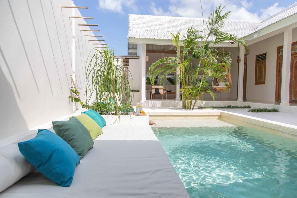 Villa Azcoyen - 3Br Villa In Canggu Εξωτερικό φωτογραφία