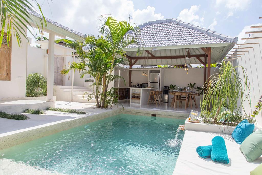 Villa Azcoyen - 3Br Villa In Canggu Εξωτερικό φωτογραφία